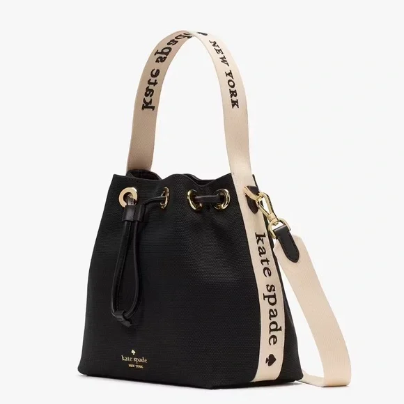 【Kate Spade】Kip Canvas Bucket Bag ◆国内発送◆ K_KL048960_2.jpg?sw=720&sh=960
